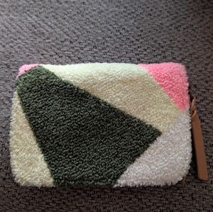 Universal Thread Colorful Textured Clutch Wallet